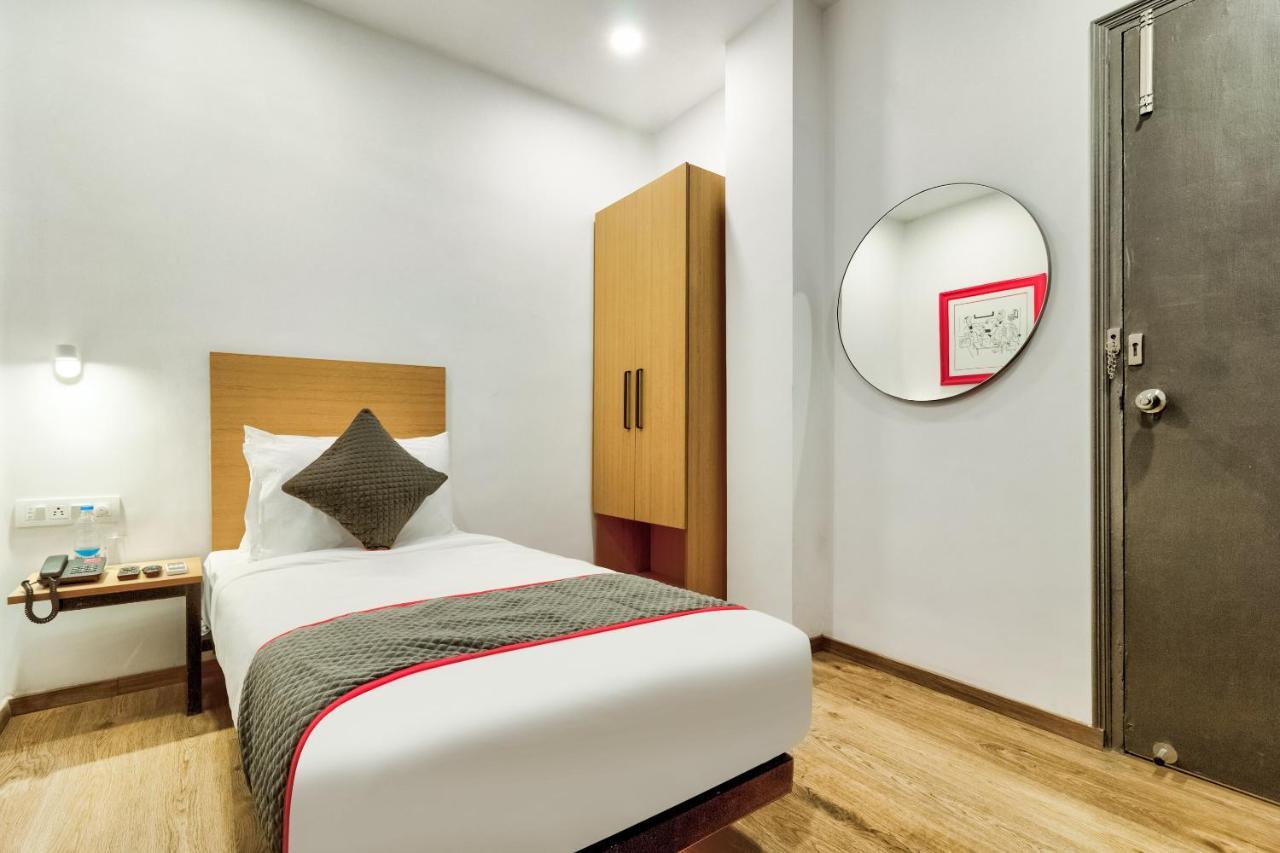 Oyo 78245 Collection O Hotel Crown Inn Navi Mumbai Ngoại thất bức ảnh