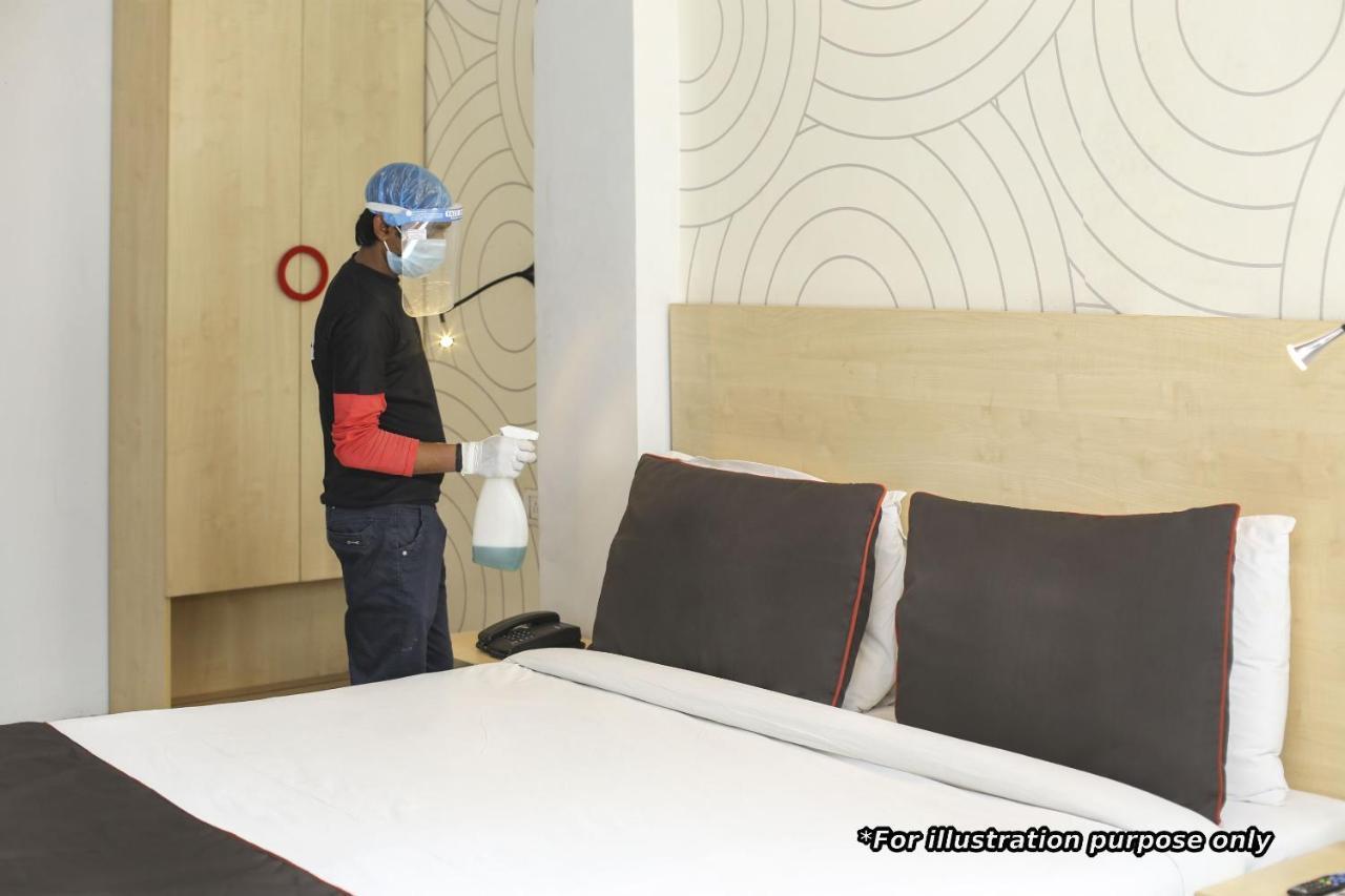 Oyo 78245 Collection O Hotel Crown Inn Navi Mumbai Ngoại thất bức ảnh
