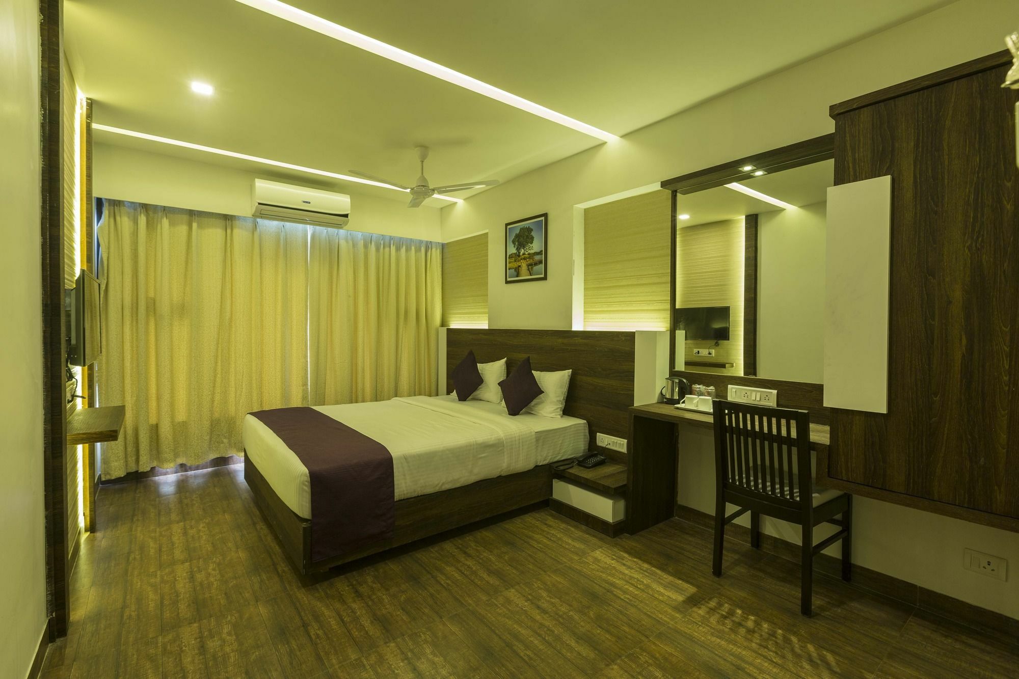 Oyo 78245 Collection O Hotel Crown Inn Navi Mumbai Ngoại thất bức ảnh