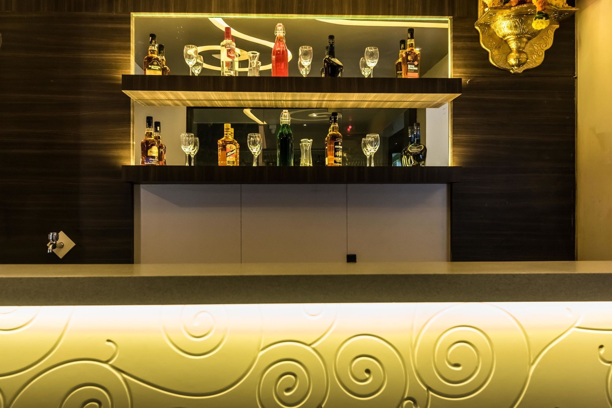 Oyo 78245 Collection O Hotel Crown Inn Navi Mumbai Ngoại thất bức ảnh