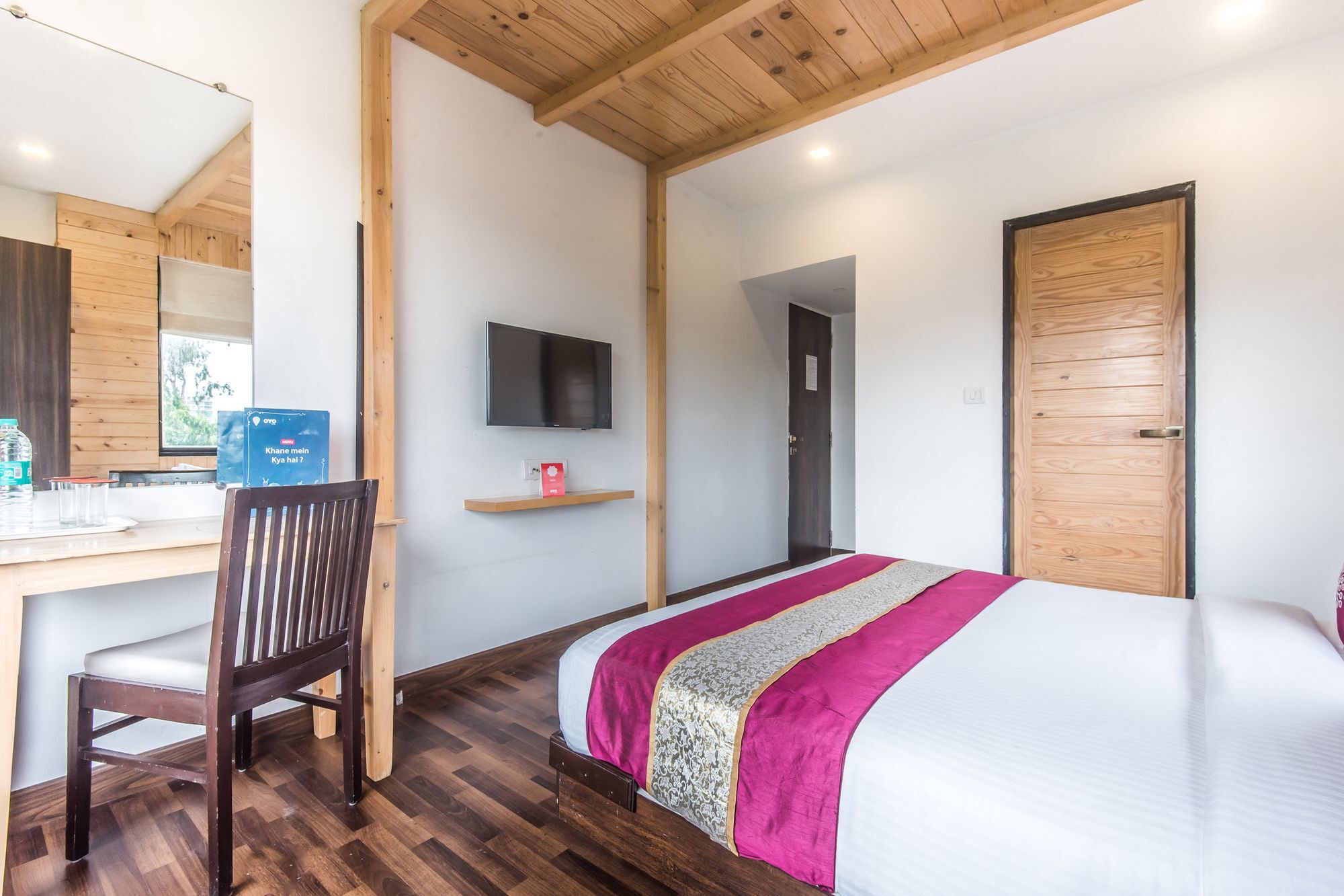 Oyo 78245 Collection O Hotel Crown Inn Navi Mumbai Ngoại thất bức ảnh
