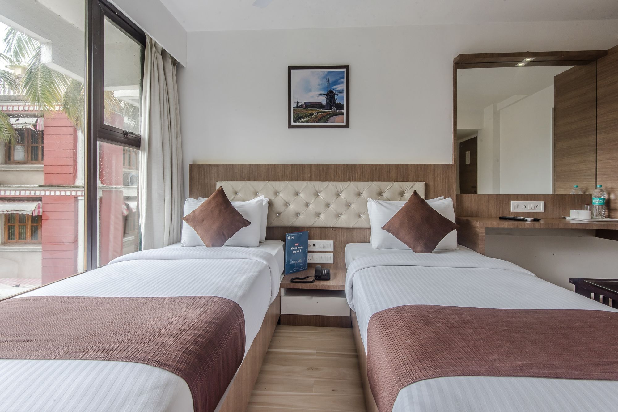 Oyo 78245 Collection O Hotel Crown Inn Navi Mumbai Ngoại thất bức ảnh